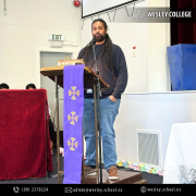 Te Kahu Rolleston visits Wesley College